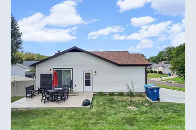 5182 Bristol Rock Road, Florissant, MO 63033 - Photo 5