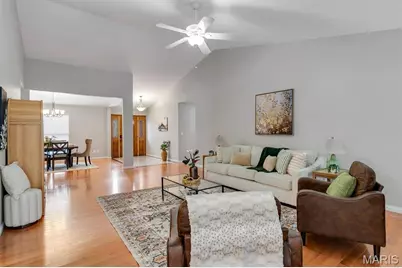 12115 Leebur Drive, Saint Louis, MO 63128 - Photo 15