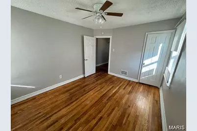 4934 Kemper Avenue, Saint Louis, MO 63139 - Photo 7