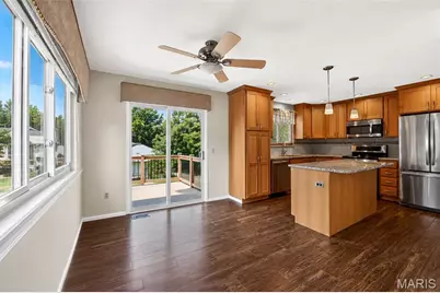 12021 Cedar Lake Court, Maryland Heights, MO 63043 - Photo 15