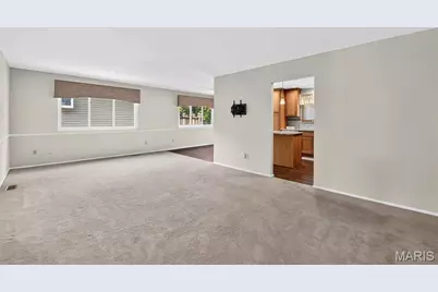 12021 Cedar Lake Court, Maryland Heights, MO 63043 - Photo 13