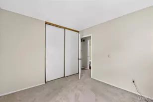 12021 Cedar Lake Ct, Maryland Heights, MO 63043 - Photo 31