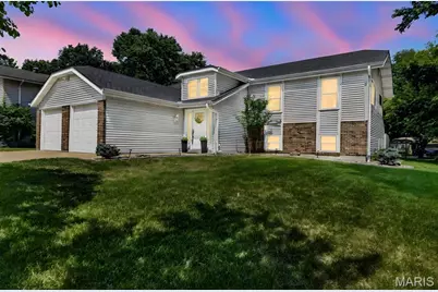 12021 Cedar Lake Court, Maryland Heights, MO 63043 - Photo 3
