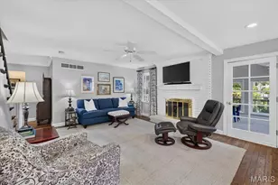 2045 Firethorn Dr, Saint Louis, MO 63131 - Photo 15