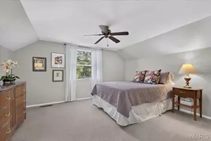2045 Firethorn Dr, Saint Louis, MO 63131 - Photo 31