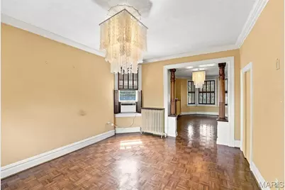 5253 Devonshire Avenue, Saint Louis, MO 63109 - Photo 11