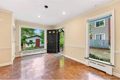 5253 Devonshire Avenue, Saint Louis, MO 63109 - Photo 15