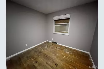10147 Mayfair Drive, Saint Louis, MO 63136 - Photo 5