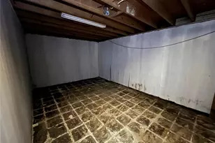 10147 Mayfair Dr, Saint Louis, MO 63136 - Photo 9