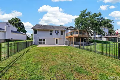 7235 Picasso Drive, Dardenne Prairie, MO 63368 - Photo 7