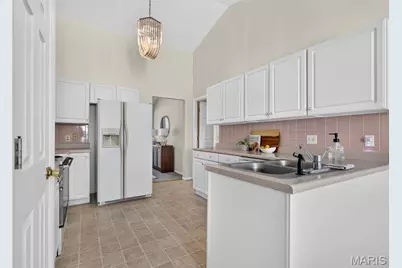 7235 Picasso Drive, Dardenne Prairie, MO 63368 - Photo 21