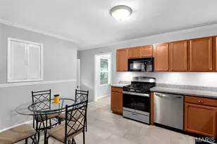 2109 Centurion Dr, Fenton, MO 63026 - Photo 7