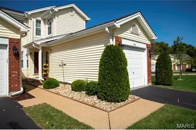 3961 Grand National Drive, Florissant, MO 63034 - Photo 3