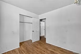 1424 Farmview Ave, Saint Louis, MO 63138 - Photo 23