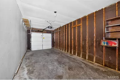 1424 Farmview Avenue, Saint Louis, MO 63138 - Photo 29