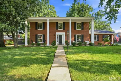363 Medina Drive, Warson Woods, MO 63122 - Photo 1