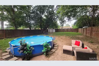 9521 Theodosia Avenue, Saint Louis, MO 63114 - Photo 21
