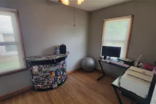 9521 Theodosia Ave, Saint Louis, MO 63114 - Photo 15