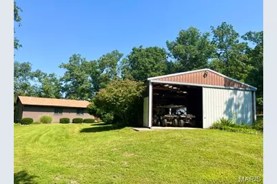 1827 Koenig Road, Robertsville, MO 65066 - Photo 35