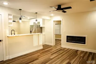 10060 Sheldon Dr, Saint Louis, MO 63137 - Photo 5
