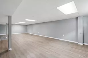 10711 Gail Ct, Saint Louis, MO 63123 - Photo 27