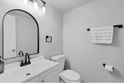 1450 Whispering Creek Drive, Ballwin, MO 63021 - Photo 17