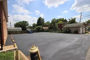 4770 Kings Dr, Saint Louis, MO 63116 - Photo 29
