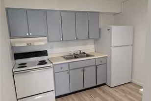4770 Kings Dr, Saint Louis, MO 63116 - Photo 23