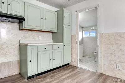 619 Benton Street, Valley Park, MO 63088 - Photo 9
