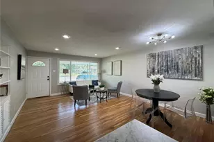 2246 Berwyn Dr, Saint Louis, MO 63136 - Photo 11