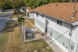 3301 Suncrest Ave, Breckenridge Hills, MO 63114 - Photo 11