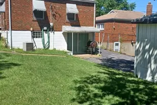 6607 Barken Ave, Saint Louis, MO 63121 - Photo 11