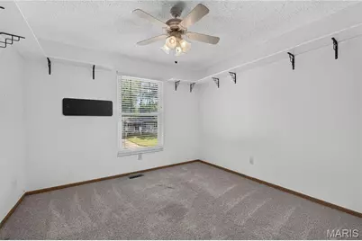 828 N Forest Avenue, Webster Groves, MO 63119 - Photo 17