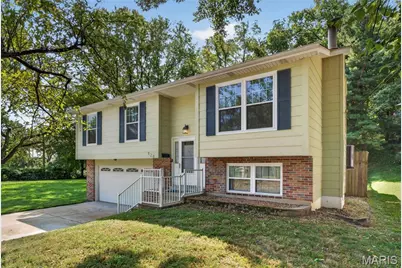 828 N Forest Avenue, Webster Groves, MO 63119 - Photo 3