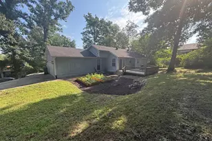 5108 12 Oaks Ave, Villa Ridge, MO 63089 - Photo 3