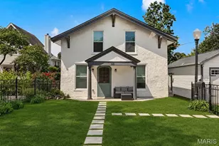 115 N Van Buren Ave, Kirkwood, MO 63122 - Photo 1