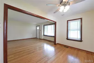 10337 Little Flower Ln, Saint Ann, MO 63074 - Photo 9