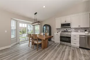 46 Tulip Bend Dr, Wentzville, MO 63385 - Photo 9