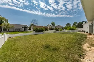 46 Tulip Bend Dr, Wentzville, MO 63385 - Photo 27
