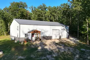129 Shamrock Ln, Bourbon, MO 65441 - Photo 5