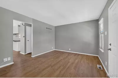 1250 Clarkson Court, Ellisville, MO 63011 - Photo 5