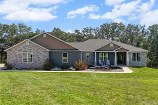 1402 Cir Hill Dr, Hillsboro, MO 63050 - Photo 1