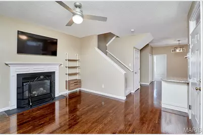 3321 Canal Street, Saint Charles, MO 63301 - Photo 5