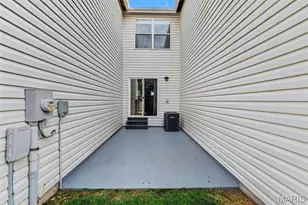 427 Parkview Pl Dr, Ellisville, MO 63021 - Photo 5