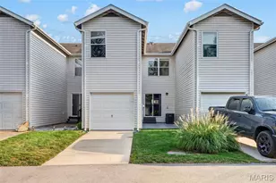 427 Parkview Pl Dr, Ellisville, MO 63021 - Photo 3