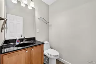 427 Parkview Pl Dr, Ellisville, MO 63021 - Photo 15