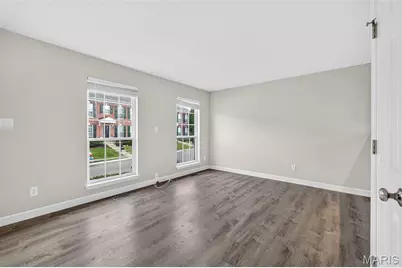 427 Parkview Place Drive, Ellisville, MO 63021 - Photo 11