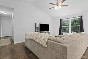 407 Warren Ave, Warrenton, MO 63383 - Photo 9
