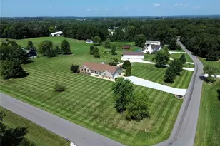 151 Plantation Dr, Troy, MO 63379 - Photo 95