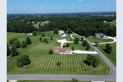 151 Plantation Drive, Troy, MO 63379 - Photo 3